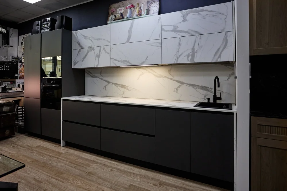 STOSA Infinity + Metropolis: фотография выставочного образца
