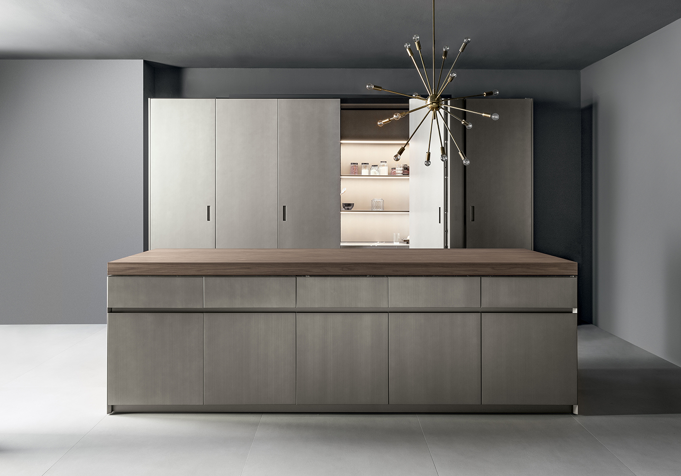 Impeccable Surprise � ���� 2, ����������� ����� MITTEL Cucine