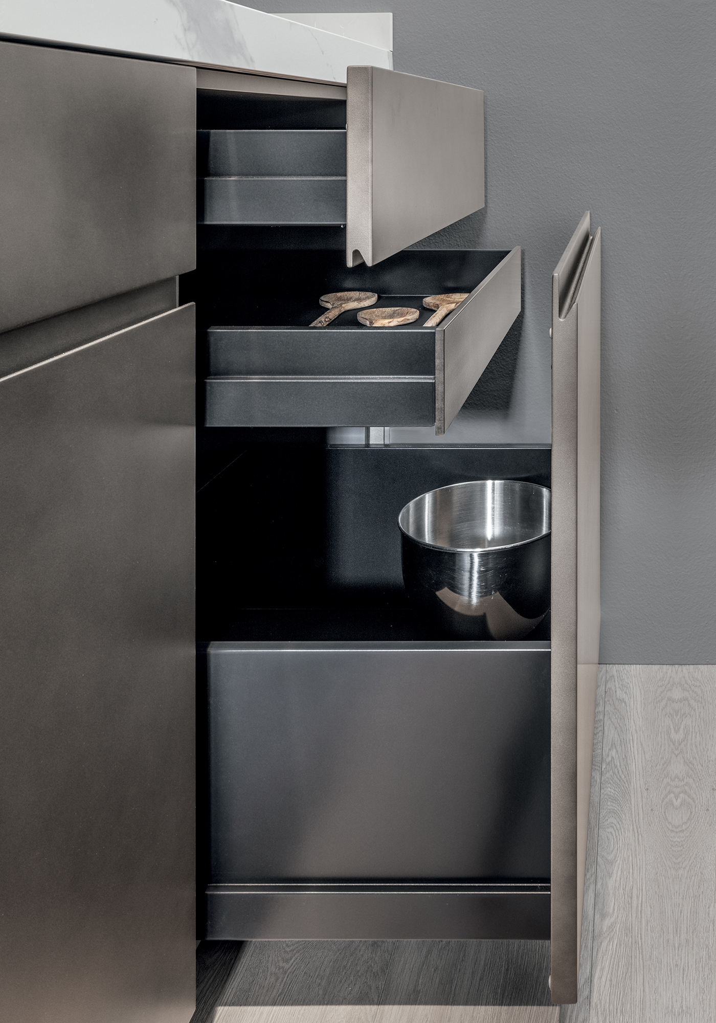 Urban Sculpture � ���� 6, ����������� ����� MITTEL Cucine